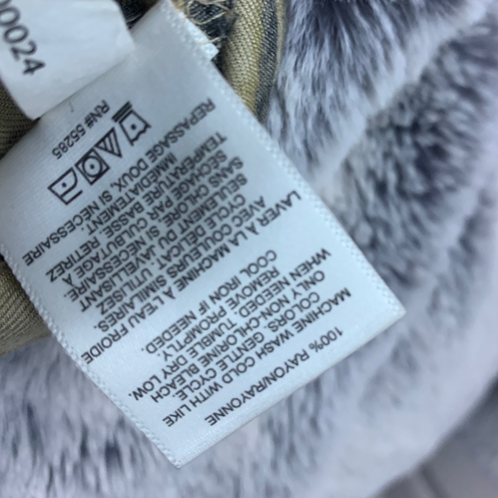 *Express* ~ Button Up Collared Crop Top - image 7